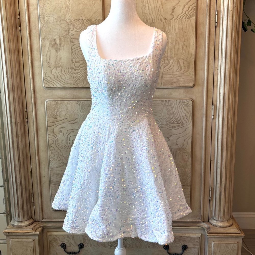NEW White Cocktail Dress, White Prom Dress, White Dress, Sequin Dress, Size 6 - Picture 8 of 10